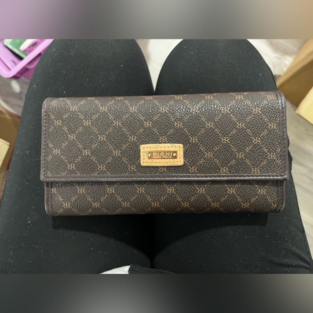 Rioni Brown Wallet with Gold Accents